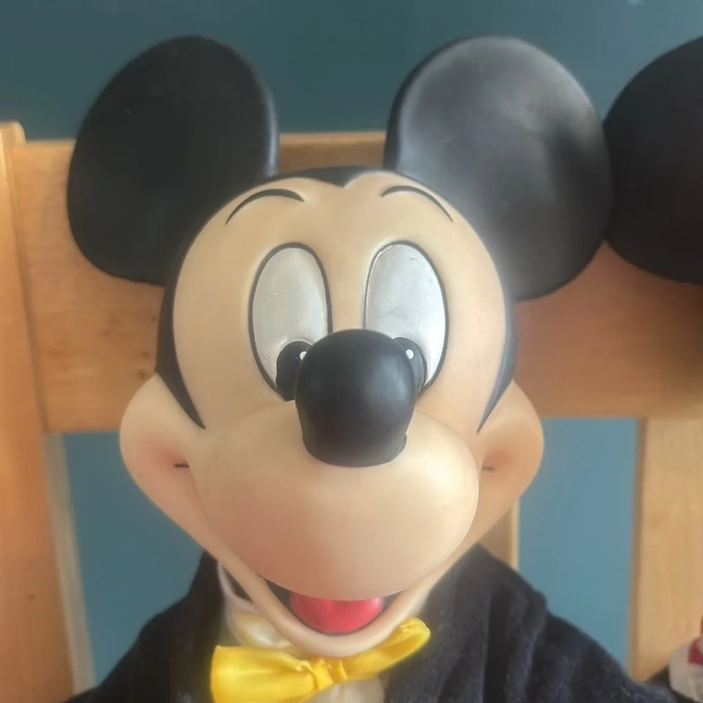 Vintage Mickey & Minnie Mouse Plastic Head, Soft Stuffed Body Plush Disney - Picture 2 of 5